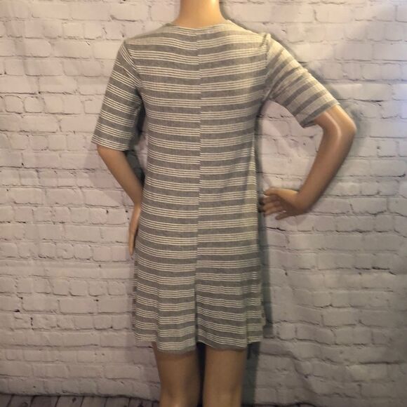 The Hanger Tunic Length Tee Shirt Lace Up … - Picture 6 of 10